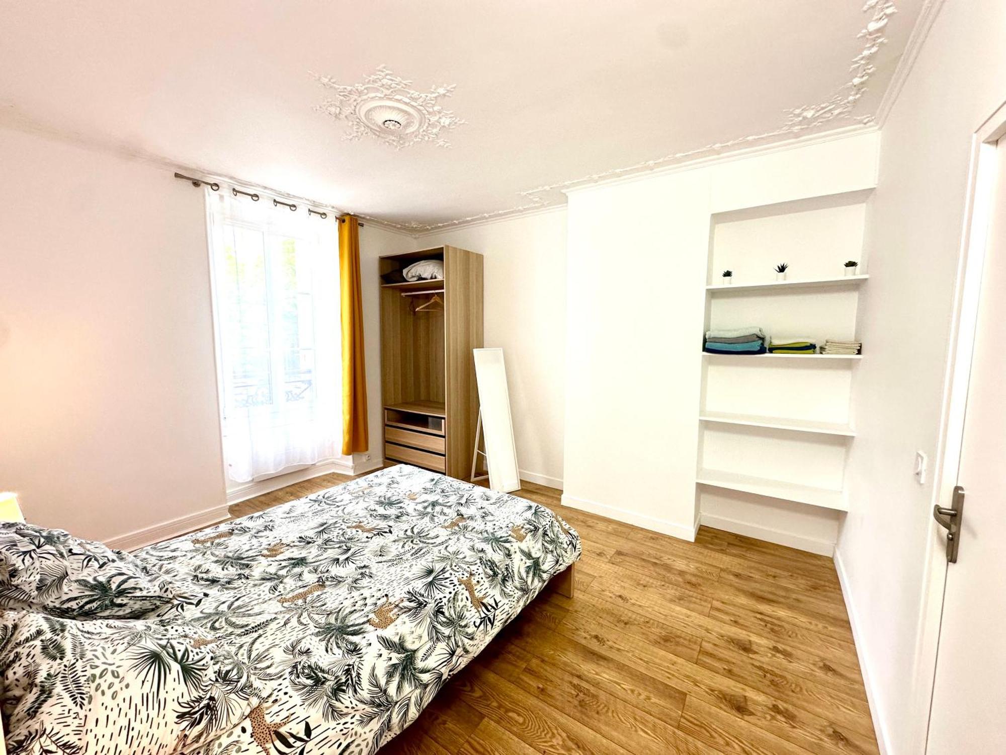 Refait A Neuf 2 Pieces - - Equipe - Parking *