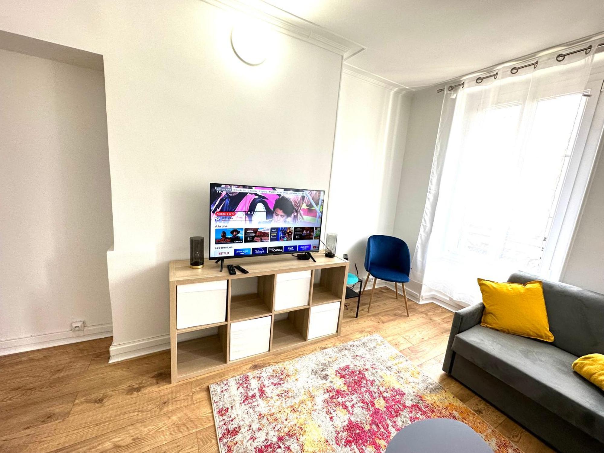 Refait A Neuf 2 Pieces - - Equipe - Parking