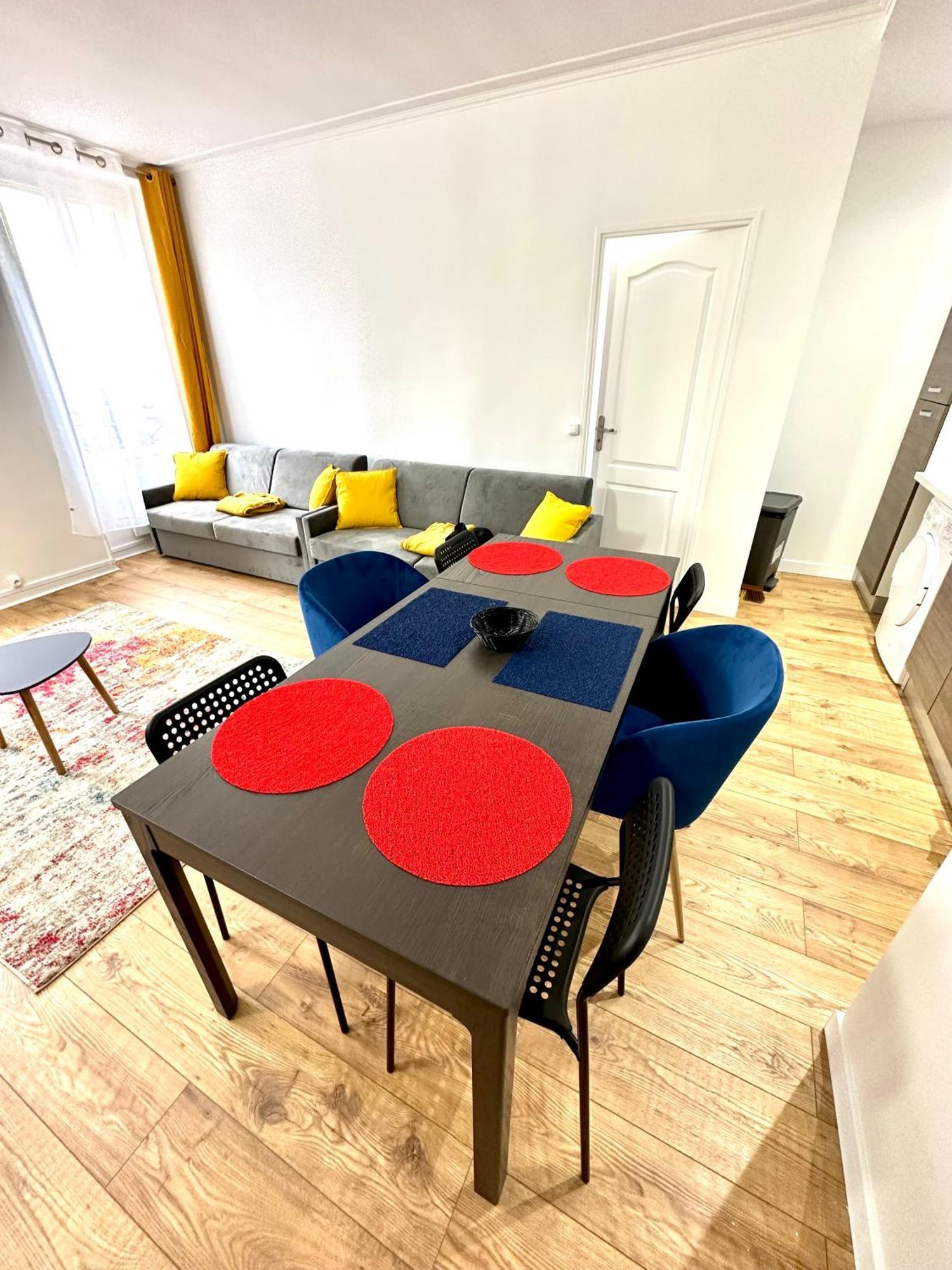 Refait A Neuf 2 Pieces - - Equipe - Parking